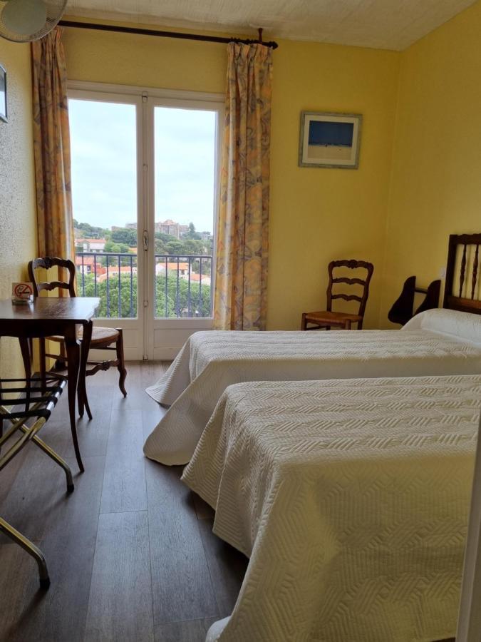 Hotel Ambeille Vue Mer Колюр Екстериор снимка